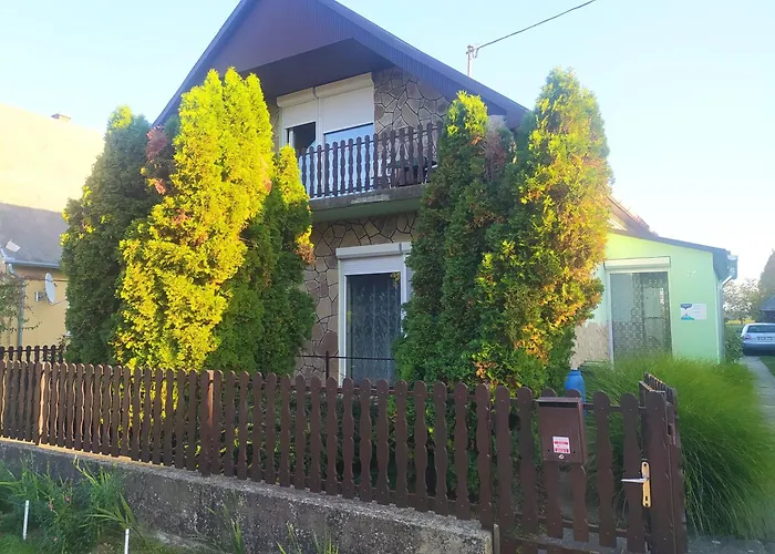 Holiday home Etus Vendeghaz 2 Balatonfenyves